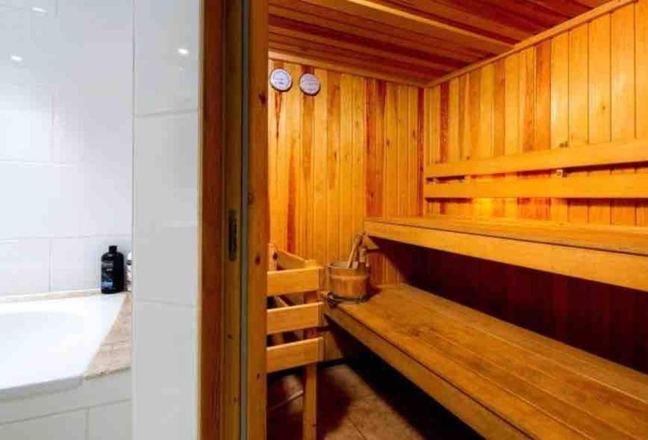 Artist'S Retreat - Old Signal Box - Private Sauna Бат Экстерьер фото