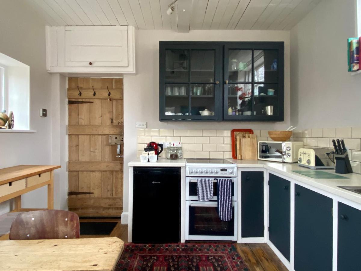 Artist'S Retreat - Old Signal Box - Private Sauna Бат Экстерьер фото